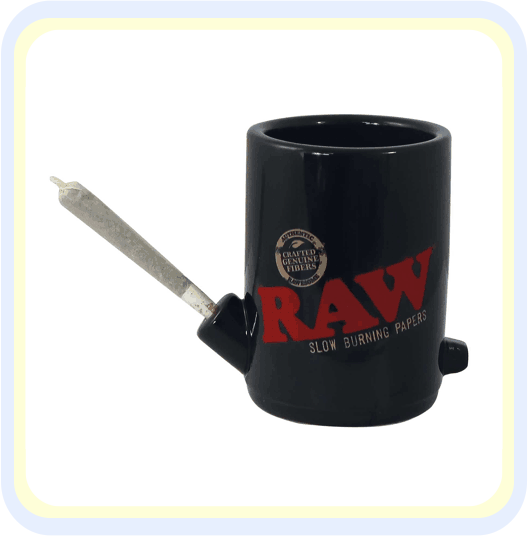 RAW KAFFEE UND DBEL TASSE